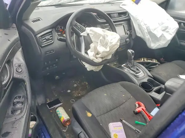 5N1AT2MV2KC832837 2019 NISSAN ROGUE - Image 8