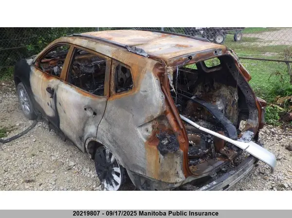 5N1AT2MV2KC838573 2019 NISSAN ROGUE - Image 2