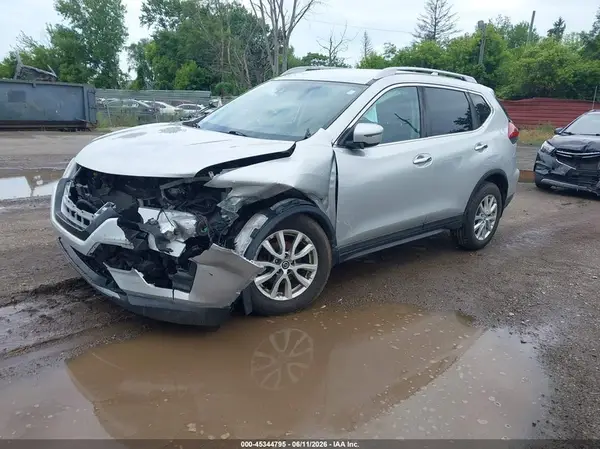 5N1AT2MV2KC841523 2019 NISSAN ROGUE - Image 2
