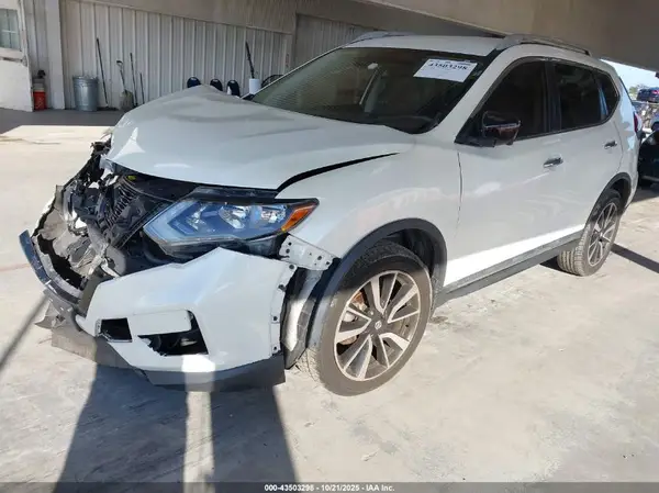 5N1AT2MV2LC700288 2020 NISSAN ROGUE - Image 2
