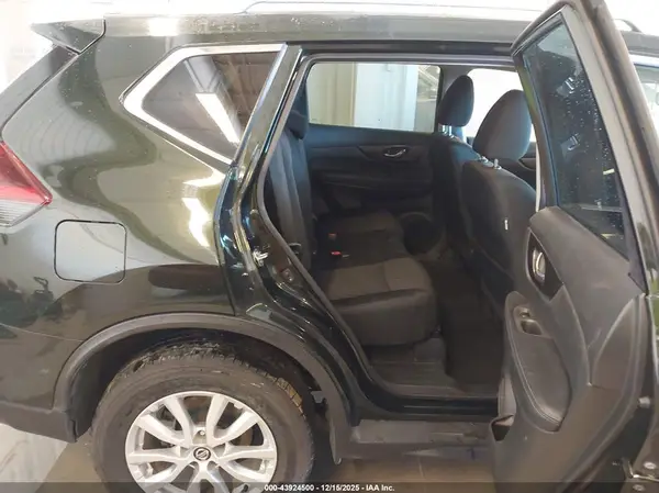 5N1AT2MV2LC706575 2020 NISSAN ROGUE - Image 8