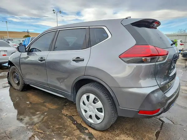 5N1AT2MV2LC740662 2020 NISSAN ROGUE - Image 2