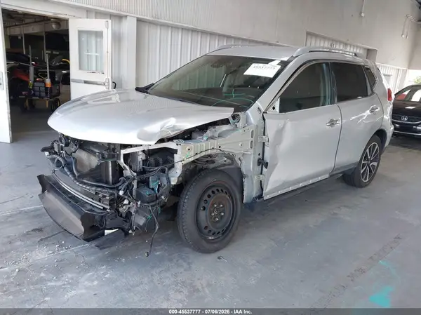 5N1AT2MV2LC759907 2020 NISSAN ROGUE - Image 2