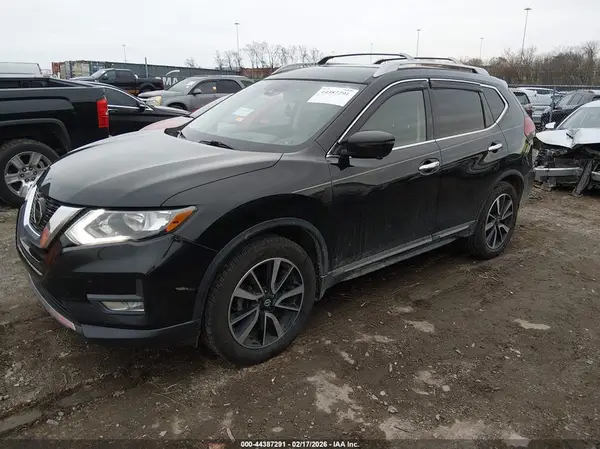 5N1AT2MV2LC770955 2020 NISSAN ROGUE - Image 2