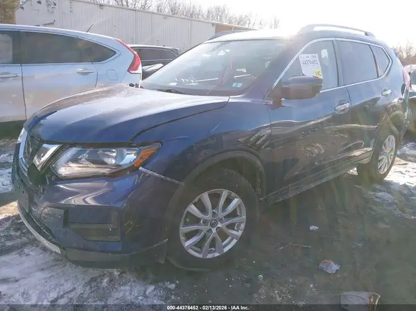 5N1AT2MV2LC795712 2020 NISSAN ROGUE - Image 2