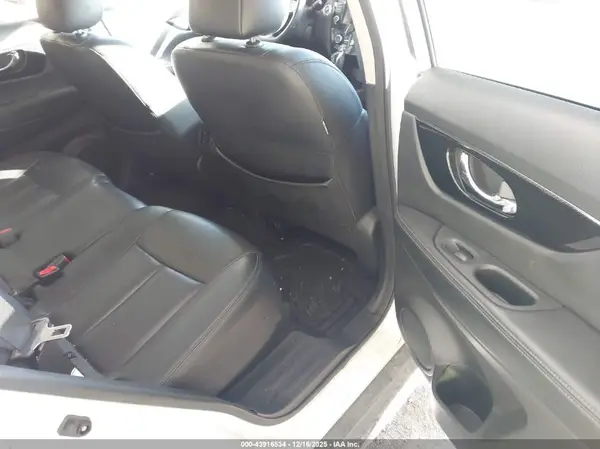 5N1AT2MV2LC803565 2020 NISSAN ROGUE - Image 8