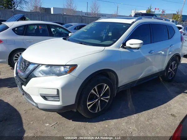 5N1AT2MV2LC810578 2020 NISSAN ROGUE - Image 2