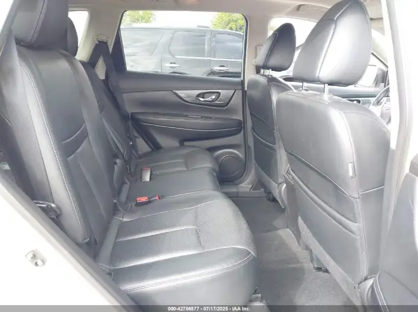 5N1AT2MV3GC733189 2016 NISSAN ROGUE - Image 8