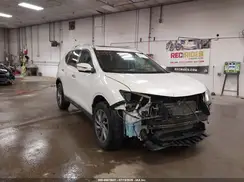 5N1AT2MV3GC742166 2016 NISSAN ROGUE
