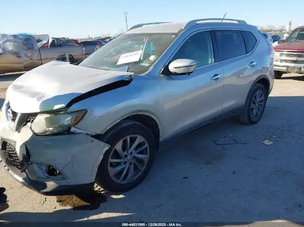 5N1AT2MV3GC749098 2016 NISSAN ROGUE - Image 2