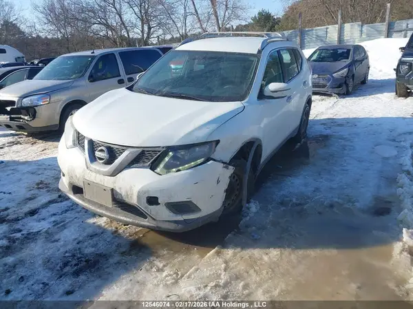 5N1AT2MV3GC762871 2016 NISSAN ROGUE - Image 2
