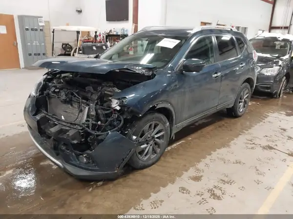 5N1AT2MV3GC770257 2016 NISSAN ROGUE - Image 2