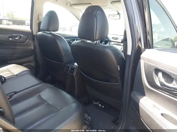 5N1AT2MV3GC778567 2016 NISSAN ROGUE - Image 8