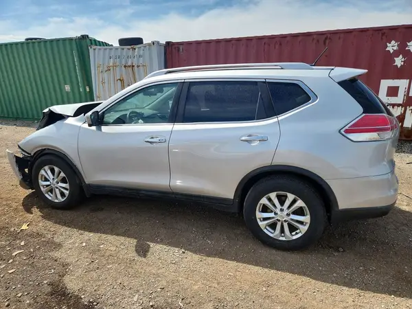 5N1AT2MV3GC799189 2016 NISSAN ROGUE - Image 2