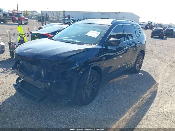 5N1AT2MV3GC807775 2016 NISSAN ROGUE - Image 2