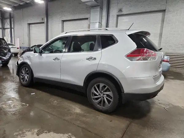 5N1AT2MV3GC809977 2016 NISSAN ROGUE - Image 2