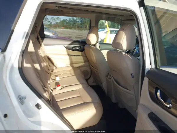 5N1AT2MV3GC811891 2016 NISSAN ROGUE - Image 8