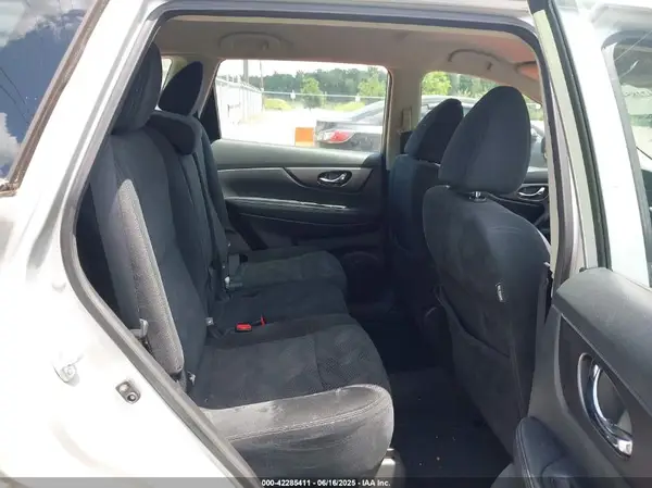 5N1AT2MV3GC814158 2016 NISSAN ROGUE - Image 8