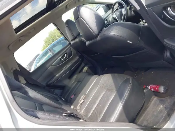 5N1AT2MV3GC818338 2016 NISSAN ROGUE - Image 8