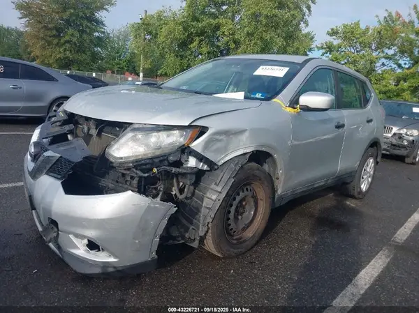 5N1AT2MV3GC820283 2016 NISSAN ROGUE - Image 2