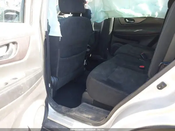 5N1AT2MV3GC821871 2016 NISSAN ROGUE - Image 8