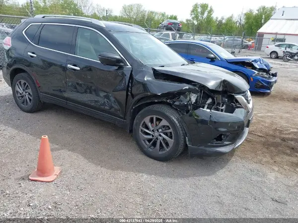 5N1AT2MV3GC822566 2016 NISSAN ROGUE - Image 1