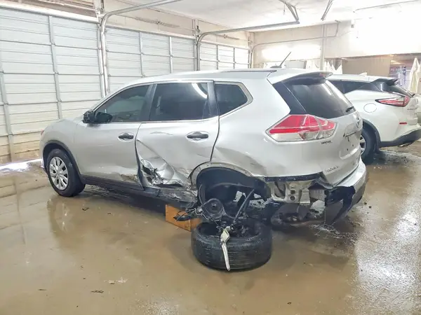 5N1AT2MV3GC822616 2016 NISSAN ROGUE - Image 2