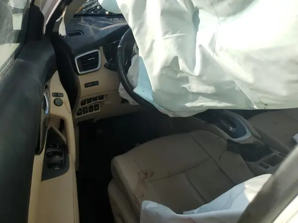 5N1AT2MV3GC829274 2016 NISSAN ROGUE - Image 8