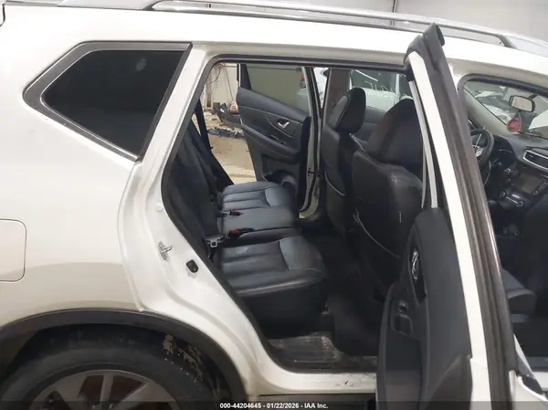 5N1AT2MV3GC837942 2016 NISSAN ROGUE - Image 8