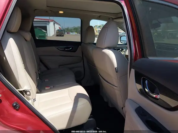 5N1AT2MV3GC852795 2016 NISSAN ROGUE - Image 8