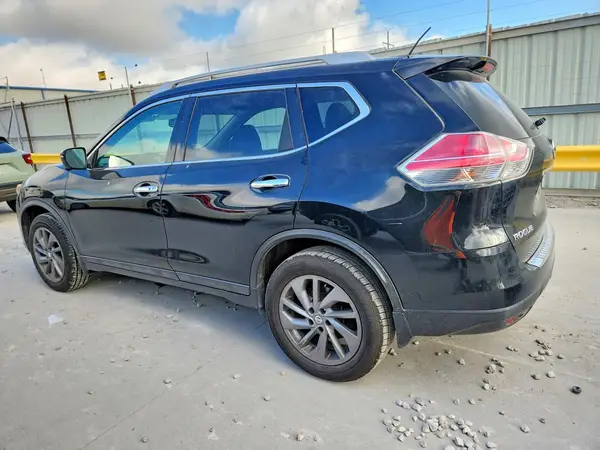 5N1AT2MV3GC854952 2016 NISSAN ROGUE - Image 2