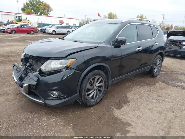 5N1AT2MV3GC856264 2016 NISSAN ROGUE - Image 2