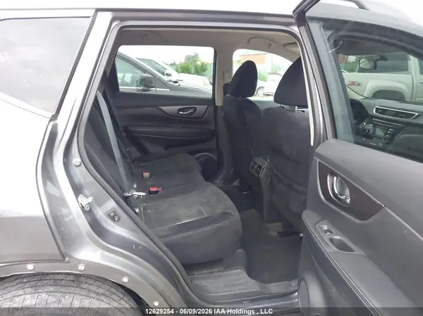 5N1AT2MV3GC858161 2016 NISSAN ROGUE - Image 8