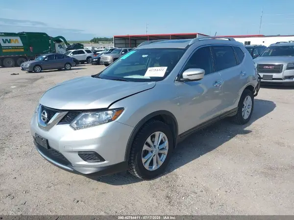 5N1AT2MV3GC861478 2016 NISSAN ROGUE - Image 2