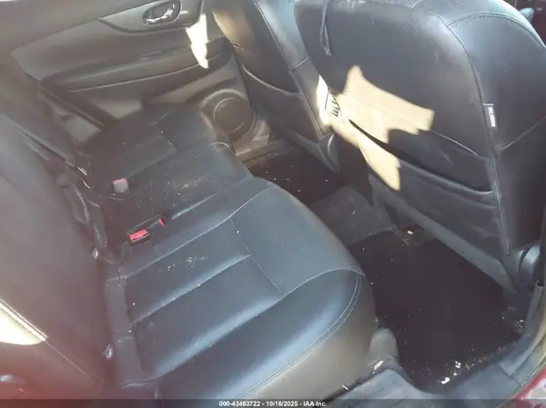 5N1AT2MV3GC864915 2016 NISSAN ROGUE - Image 8