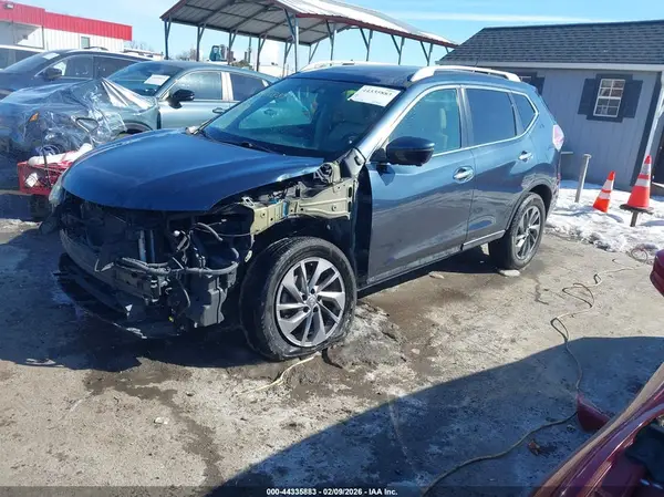 5N1AT2MV3GC865871 2016 NISSAN ROGUE - Image 2