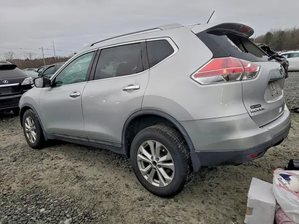 5N1AT2MV3GC876370 2016 NISSAN ROGUE - Image 2