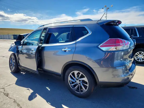 5N1AT2MV3GC876742 2016 NISSAN ROGUE - Image 2