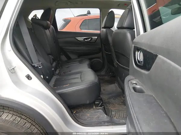 5N1AT2MV3GC910467 2016 NISSAN ROGUE - Image 8