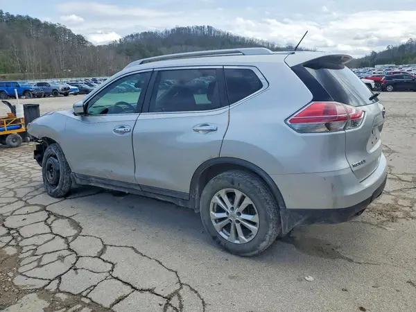 5N1AT2MV3GC915846 2016 NISSAN ROGUE - Image 2
