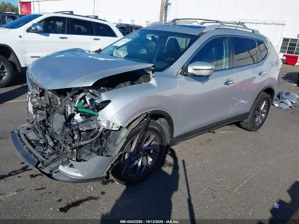 5N1AT2MV3GC918861 2016 NISSAN ROGUE - Image 2
