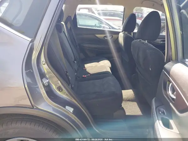 5N1AT2MV3GC921095 2016 NISSAN ROGUE - Image 8