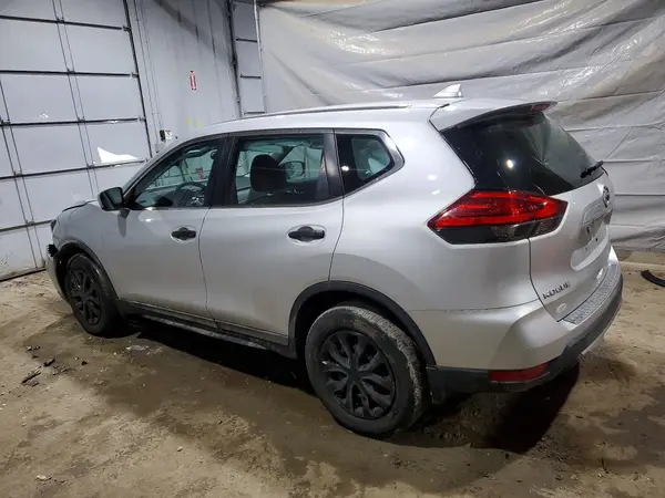 5N1AT2MV3HC733999 2017 NISSAN ROGUE - Image 2