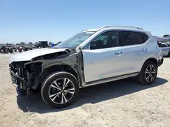 5N1AT2MV3HC749183 2017 NISSAN ROGUE