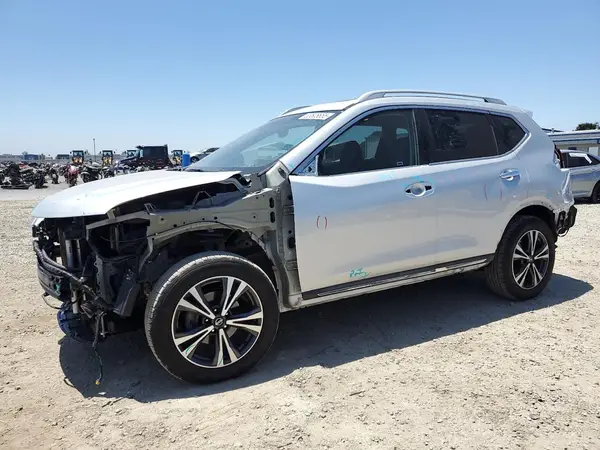 5N1AT2MV3HC749183 2017 NISSAN ROGUE - Image 1