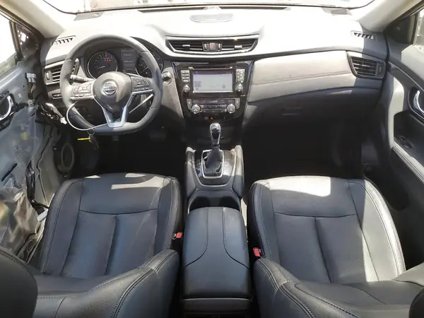 5N1AT2MV3HC749183 2017 NISSAN ROGUE - Image 8