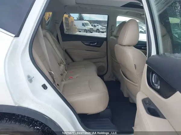 5N1AT2MV3HC755288 2017 NISSAN ROGUE - Image 8