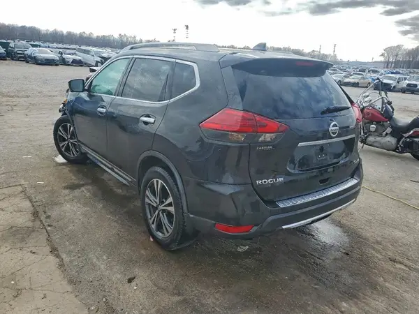 5N1AT2MV3HC760071 2017 NISSAN ROGUE - Image 2