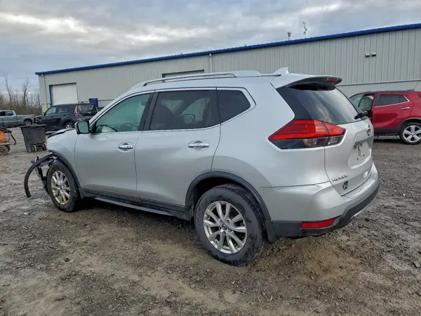 5N1AT2MV3HC766601 2017 NISSAN ROGUE - Image 2