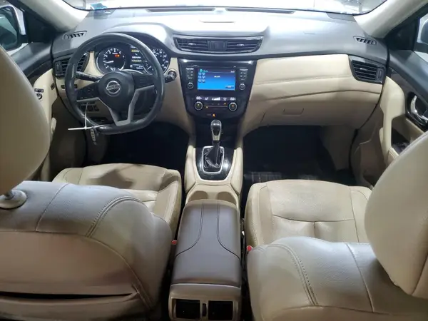 5N1AT2MV3HC773838 2017 NISSAN ROGUE - Image 8